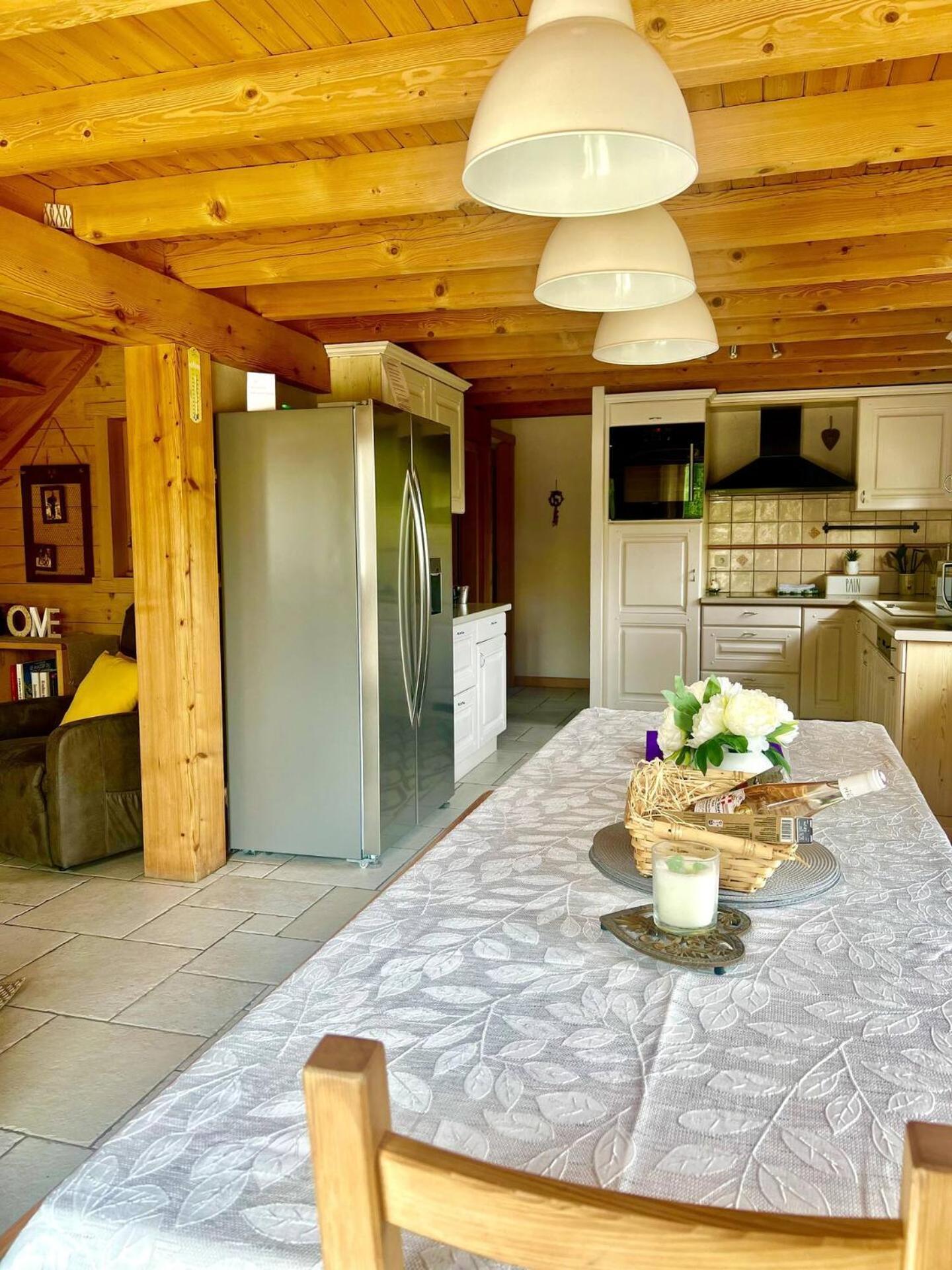Charming Family Chalet For 8 People, With Private Hot Tub Les Clefs Εξωτερικό φωτογραφία