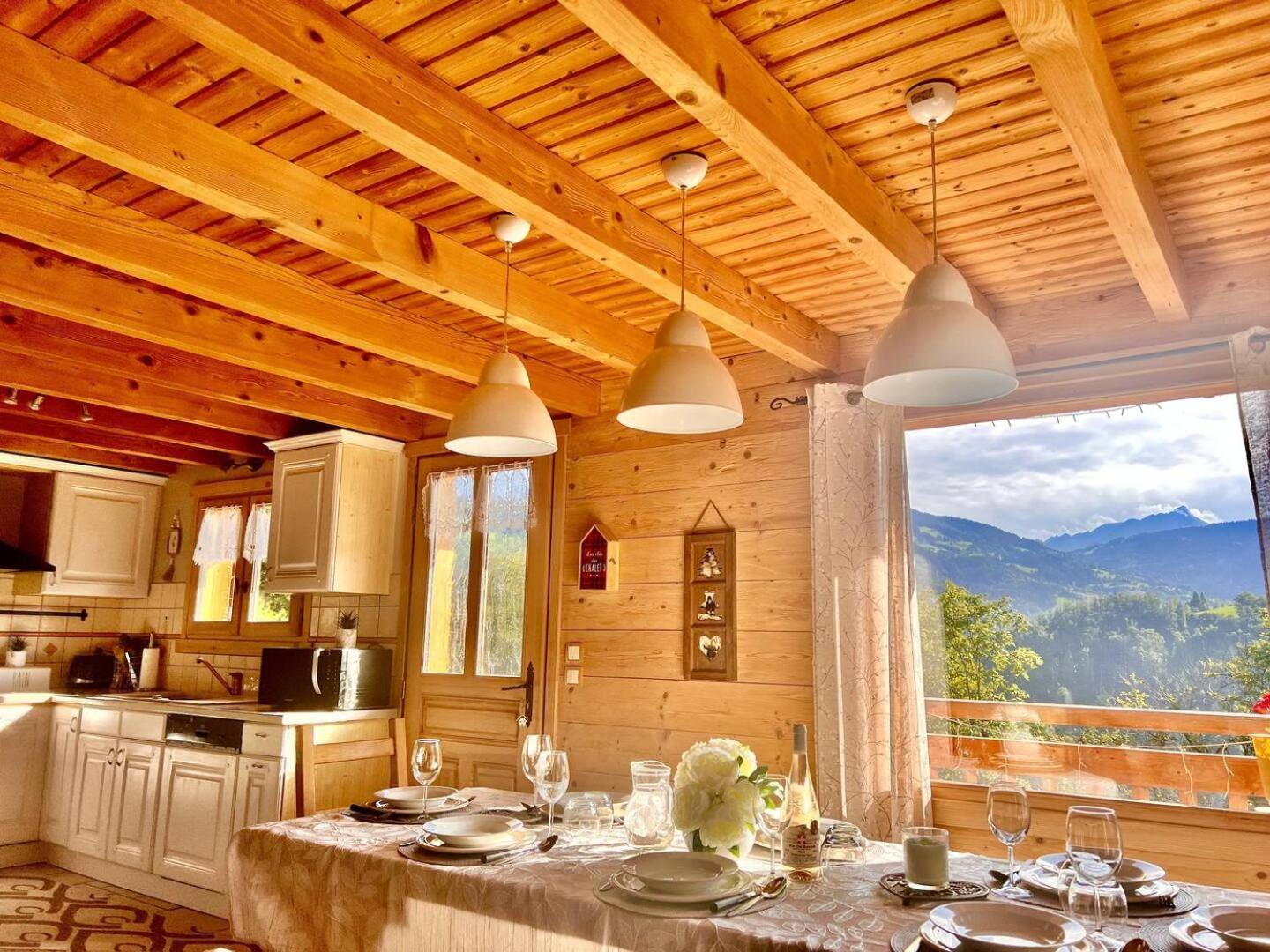 Charming Family Chalet For 8 People, With Private Hot Tub Les Clefs Εξωτερικό φωτογραφία