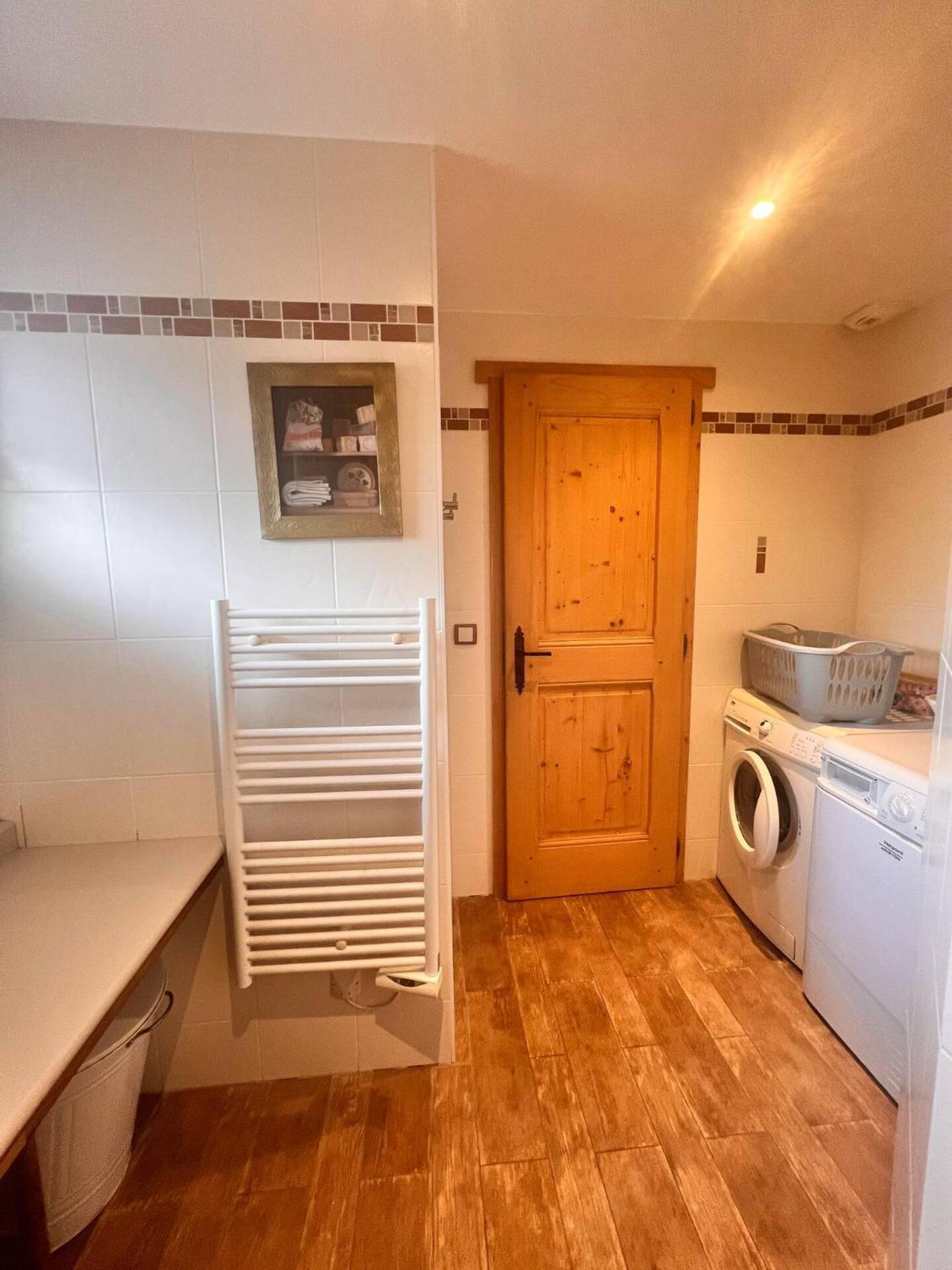 Charming Family Chalet For 8 People, With Private Hot Tub Les Clefs Εξωτερικό φωτογραφία